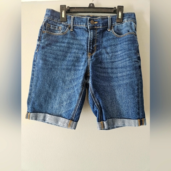 Old Navy jean shorts - Picture 1 of 3
